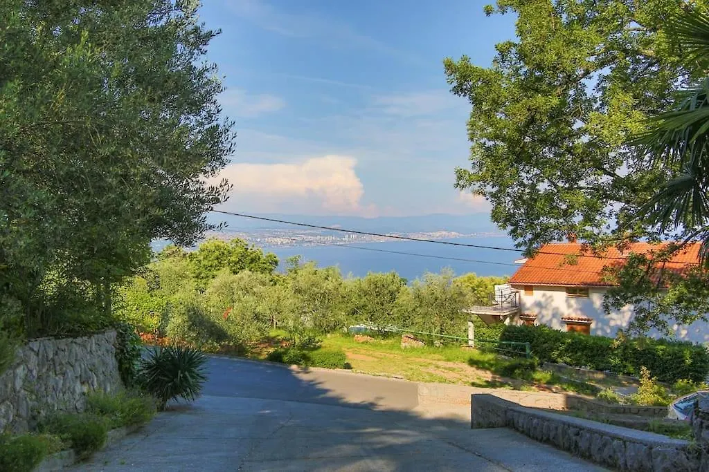 Zgora Mora-Above The Sea-Peacefull,Family Frendly Apartment Lovran Croatia